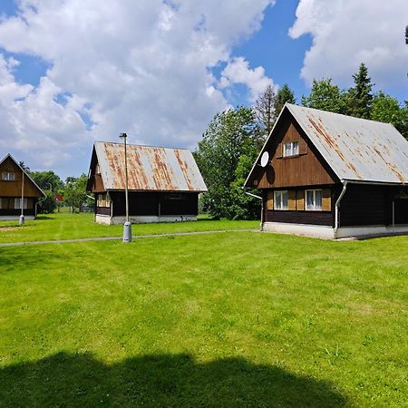 Rožnov pod Radhoštěm Bungalovy Roznovヴィラ エクステリア 写真